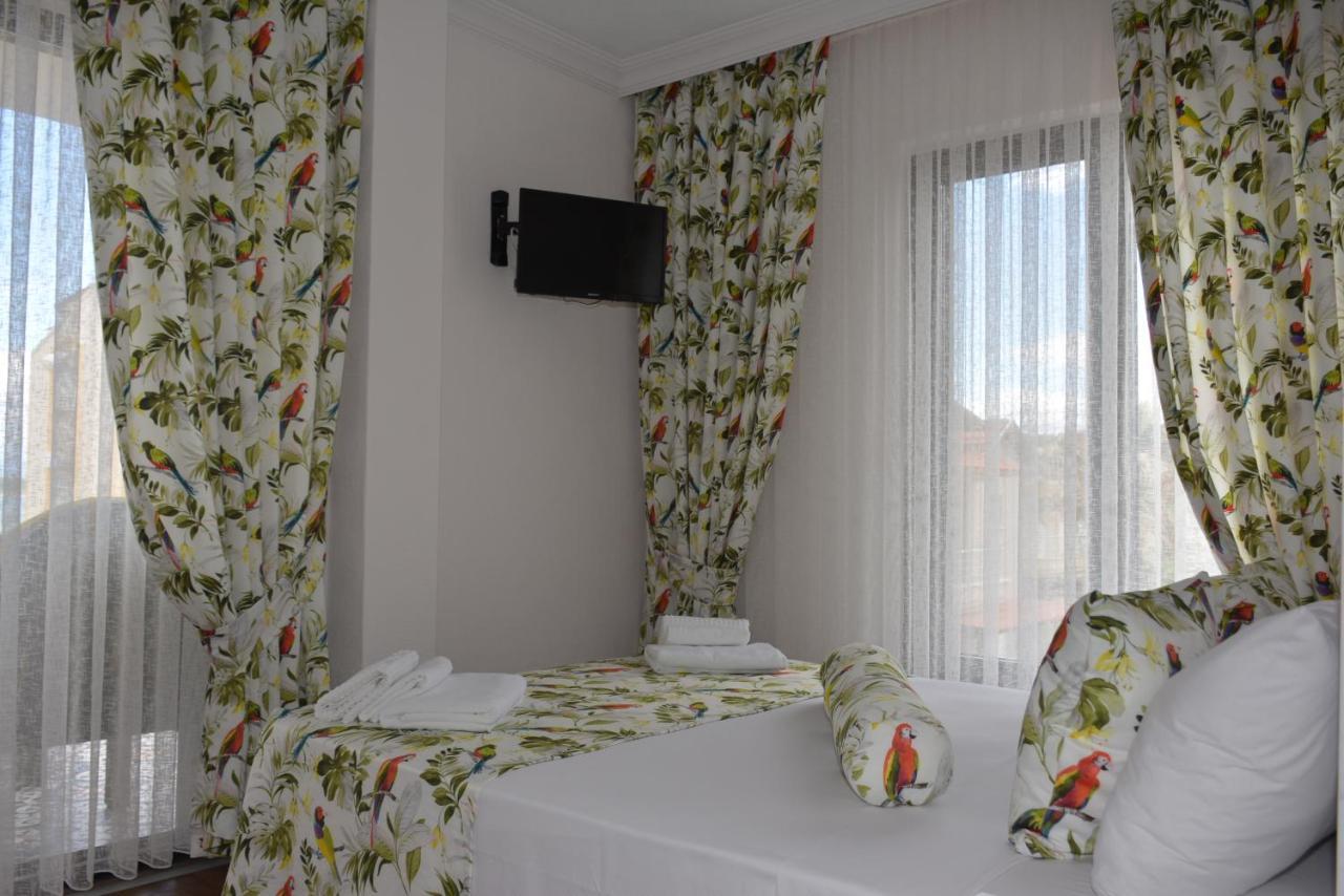 Cunda Flamingo Otel Балыкесир Экстерьер фото